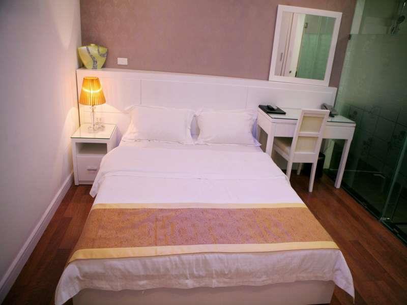 Milan Hotel Ханой Екстериор снимка